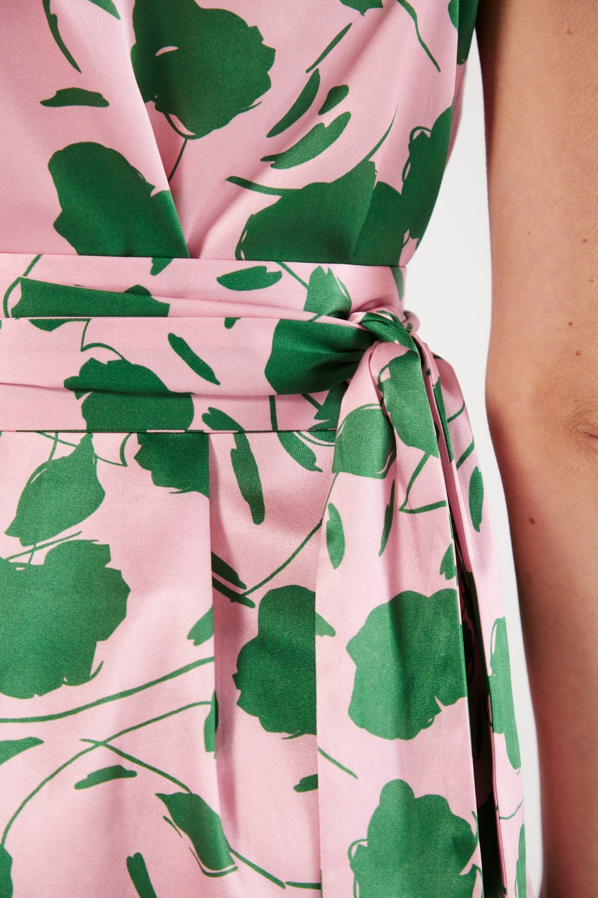 THEA MIDI DRESS